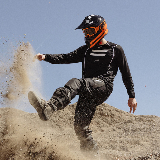 Kask iMX FMX-02 czarno biały