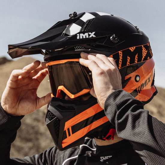 Kask iMX FMX-02 czarno biały