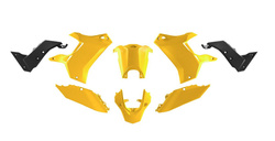 RACETECH (RTECH) KOMPLET PLASTIKÓW (BEZ PRZEDNIEGO BŁOTNIKA) T7 REVOLUTION YAMAHA TENERE 700 '19-'24 KOLOR ŻÓŁTY/CZARNY