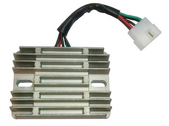 DZE REGULATOR NAPIĘCIA SUZUKI GSX 600R '01-'05; GSX 750R '96-'05; GSX 1000R '01-'04; GSX 1300 HAYABUSA '99-'07 (OEM 32800-33E21) (35A)