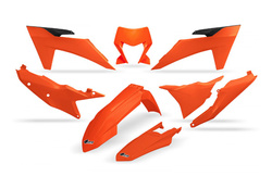 UFO KOMPLET PLASTIKÓW KTM EXC 150 / 250 / 300 TBI '24-'25, EXC-F 250 / 350 / 450 / 500 '24-'25 KOLOR POMARAŃCZOWY