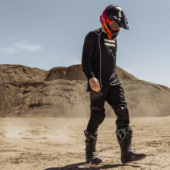 Kask iMX FMX-02 czarno czerwony